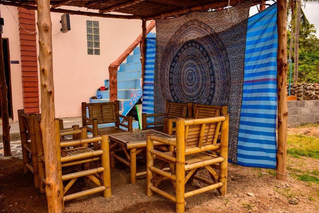 Love Station Hostel Baan Tai Eksteriør bilde